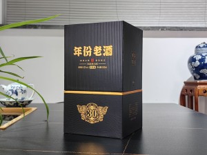 鼎鼎盛 9 天地盖酒盒包装