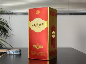 杜康原窖 御酒兴和 金卡裱瓦楞酒盒